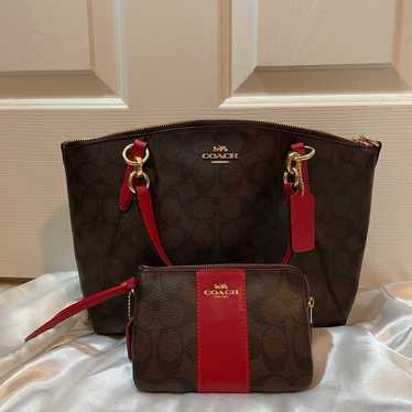 Coach Kelsey Satchel & store Matching Wristlet