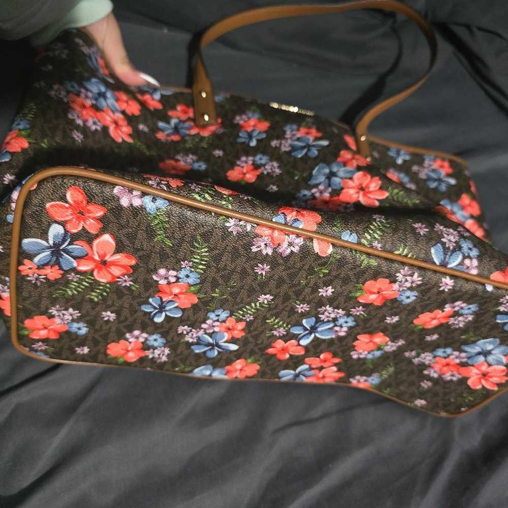 Michael Kors large floral print tote bag - image 4