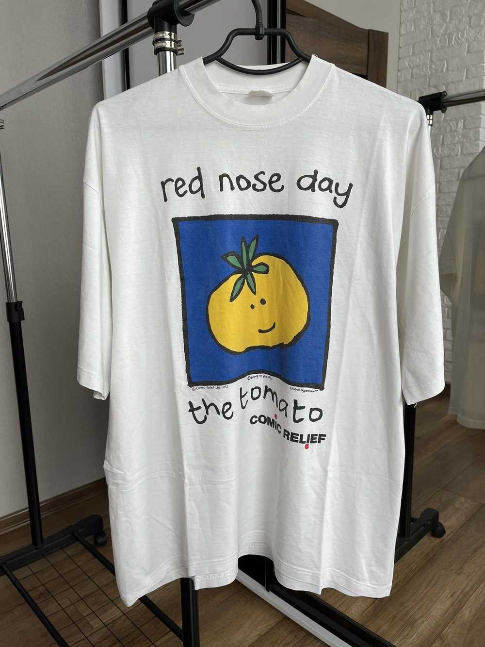 Art × Streetwear × Vintage 1992 Red Nose Day Vint… - image 1