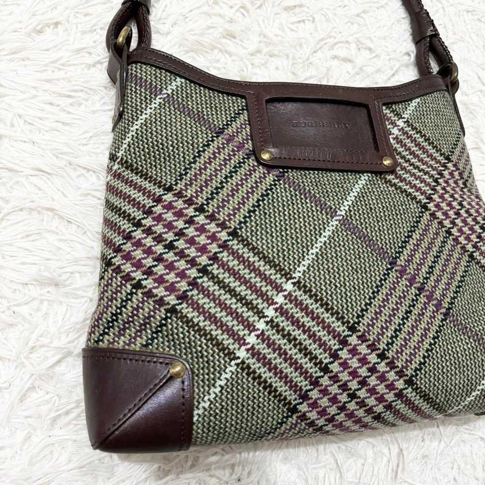 Beautiful item ✨ Burberry tote bag shoulder bag N… - image 4