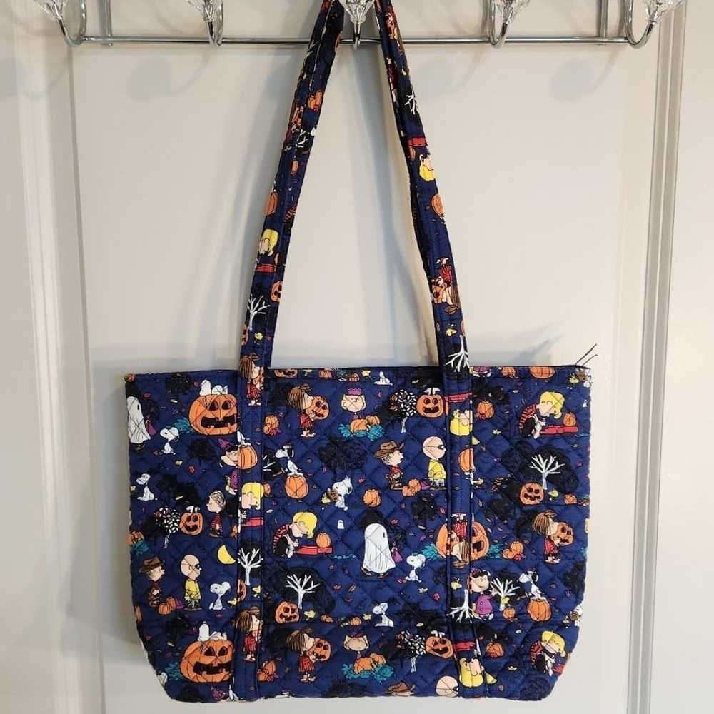 Vera Bradley Peanuts Halloween Small Vera Tote EUC - image 2