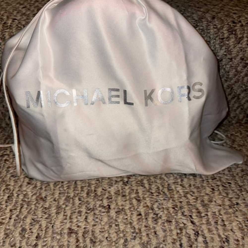 Michael Kors Manhattan White/Neon - image 7