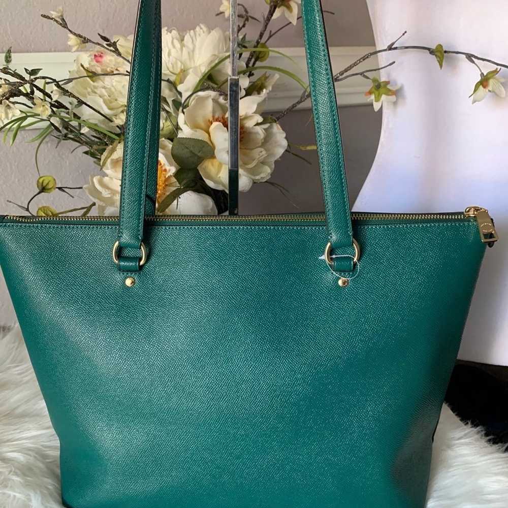 Coach Green Crossgrain Leather Gallery Tote - image 8