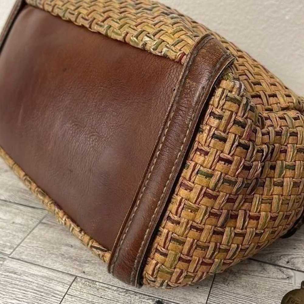 Fossil Vintage Straw and Leather Shoulder Bag - image 9