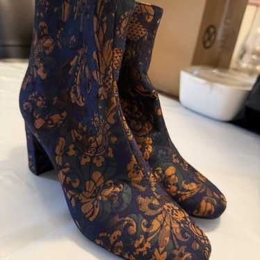 Anthropologie Farylrobin Century Ankle Boots Size 