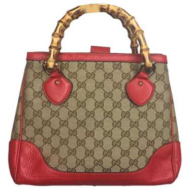 Gucci Diana leather handbag