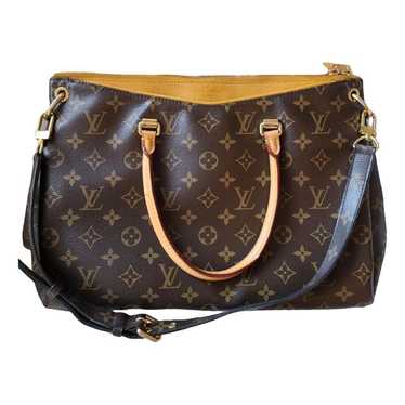 Louis Vuitton Pallas leather handbag