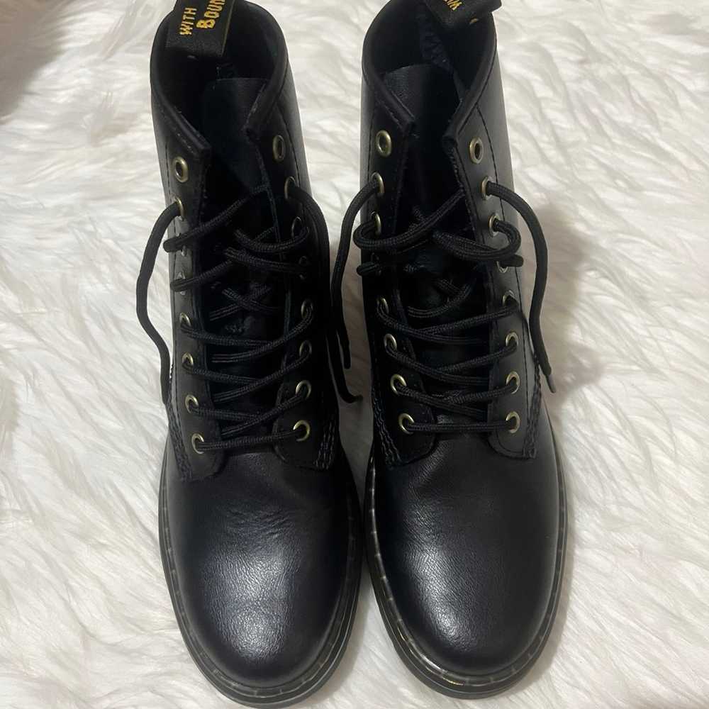 ✨Doc Martens Zavala Size 8 - image 2