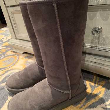 UGG Classic Tall