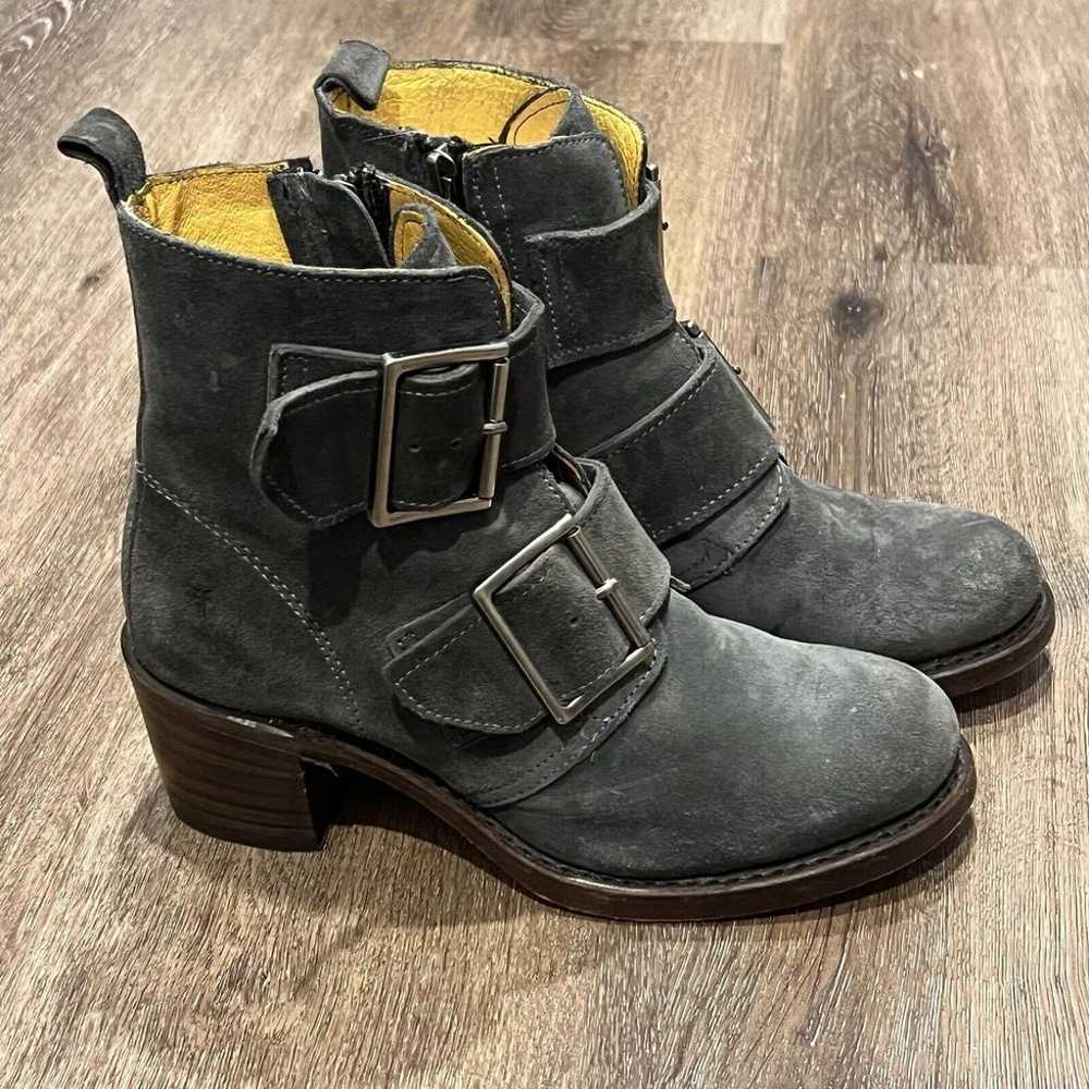 Frye Sabrina Double Buckle Boots Charcoal Gray Su… - image 1