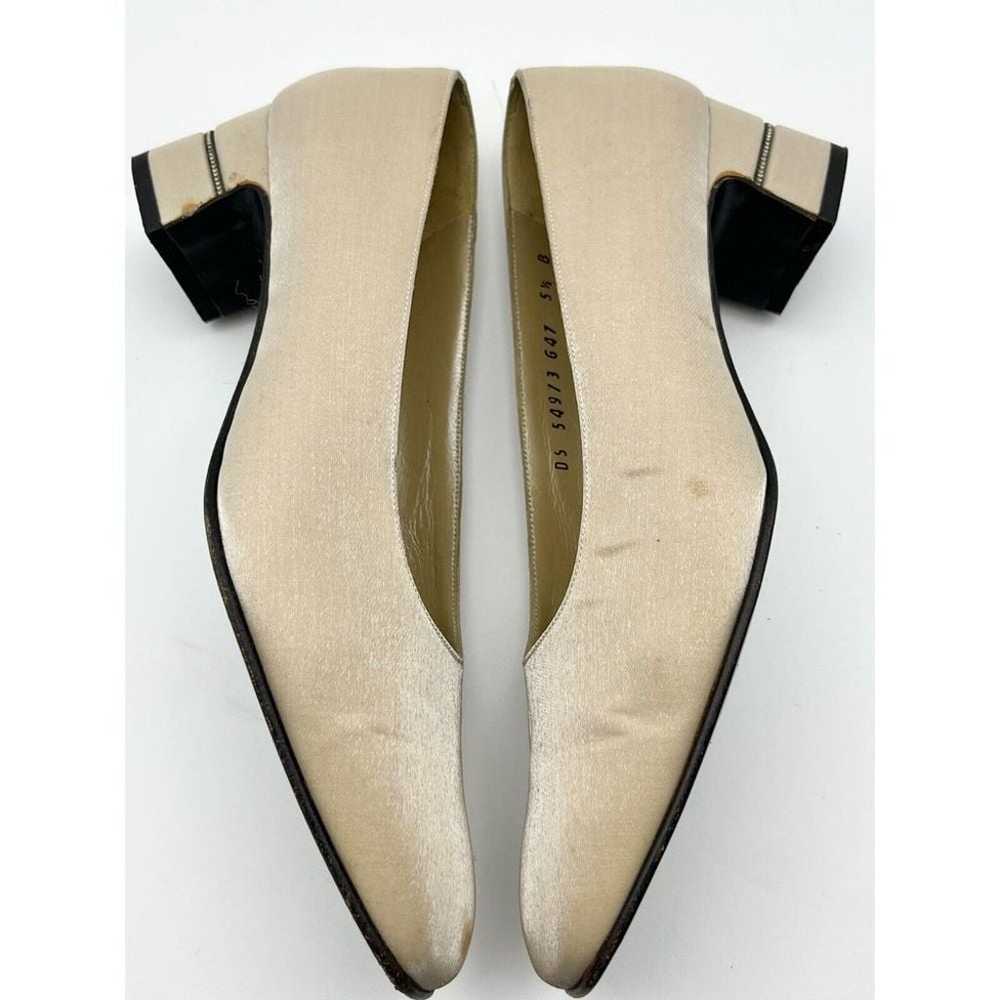 VTG Salvatore Ferragamo Pump Heels Square Toe Shi… - image 6