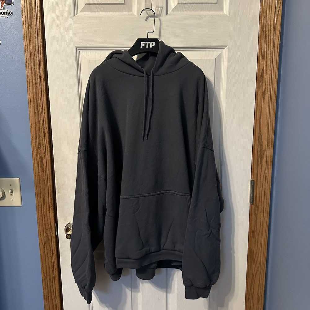 Gap × Kanye West GAP x YZY PULLOVER HOODIE XL DAR… - image 1