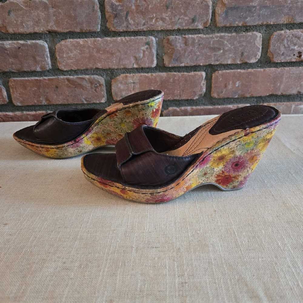 Born Leather Womens Wedge Shoes Size 5 Cork Floal… - image 1