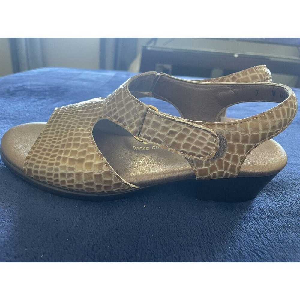 Vintage Womens SAS SZ 7 Yellow Tan Alligator-Look… - image 5