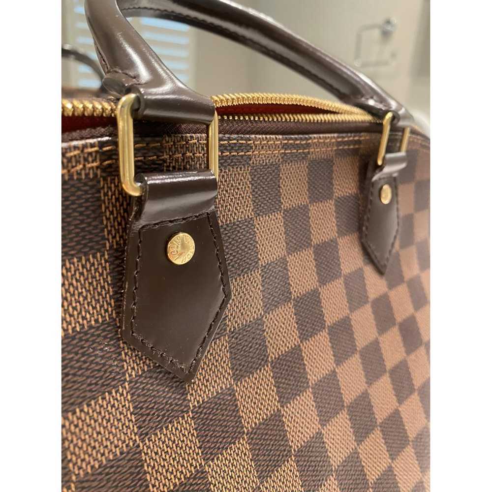 Louis Vuitton Alma leather handbag - image 10