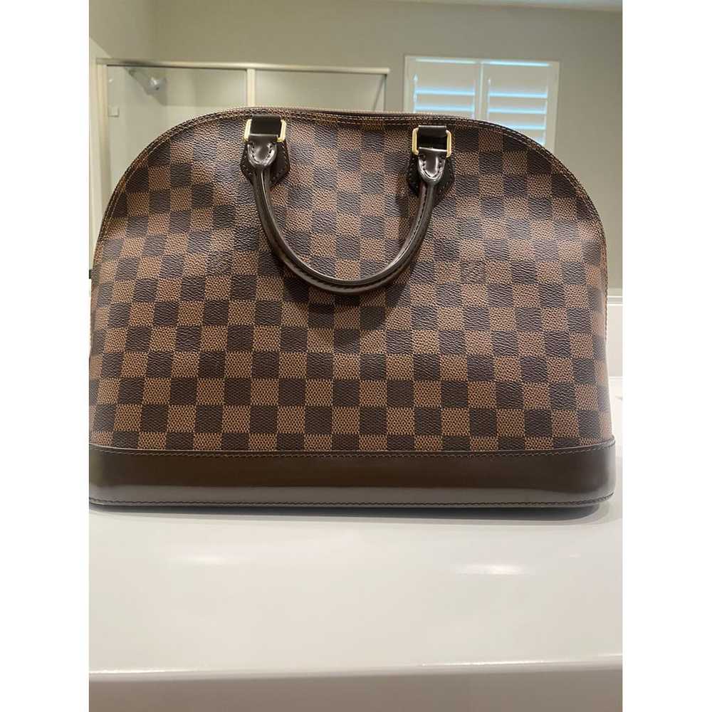 Louis Vuitton Alma leather handbag - image 3