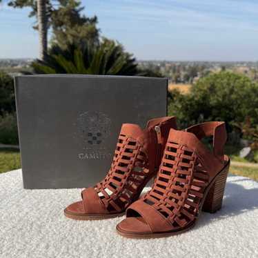 Vince Camuto Kessey strappy caged booties!