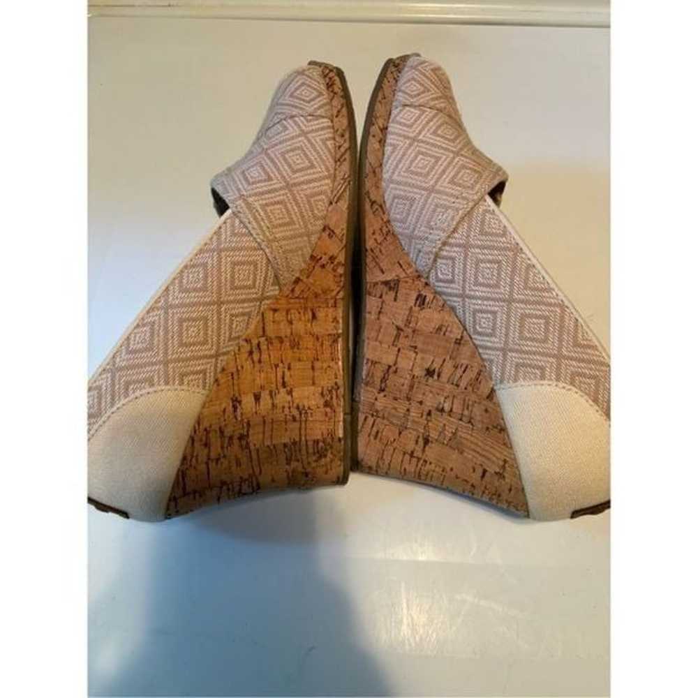 TOMS Wedge Sandals - image 3