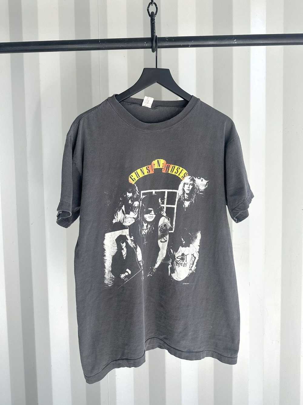 Band Tees × Guns N Roses × Vintage Appetite for D… - image 3