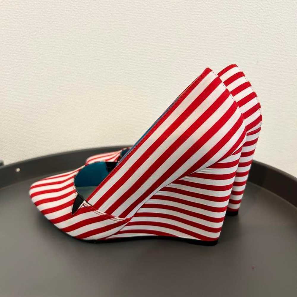 RODEO CROWNS  
Red and white striped wedge heel p… - image 2