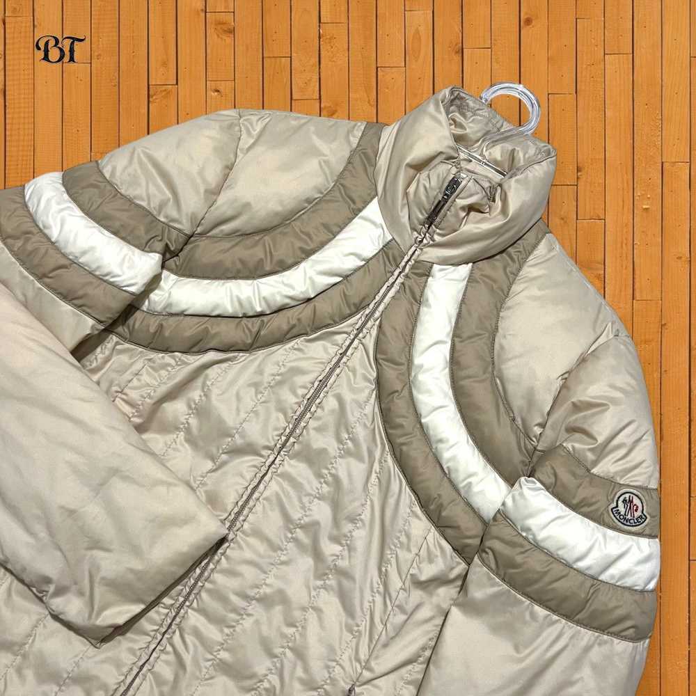 Moncler Moncler Vintage light down jacket - image 3