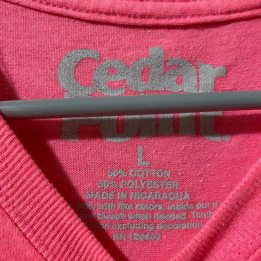 Women’s Size Large Cedar Point T-Shirt - image 2