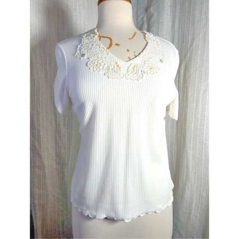 Vintage Embroidered Fairy Cream Scoop Blouse - Si… - image 1