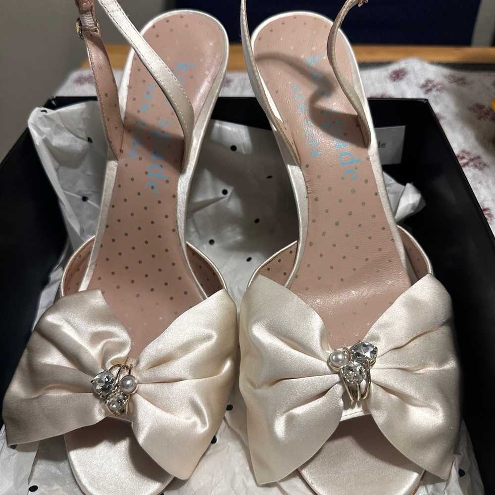 Kate Spade Happily Bridal Heels Like New - image 5