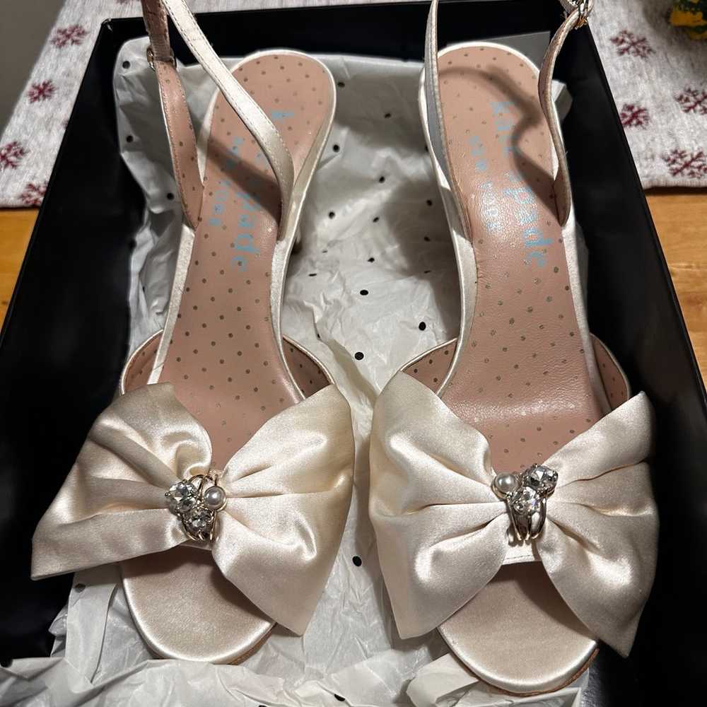 Kate Spade Happily Bridal Heels Like New - image 6