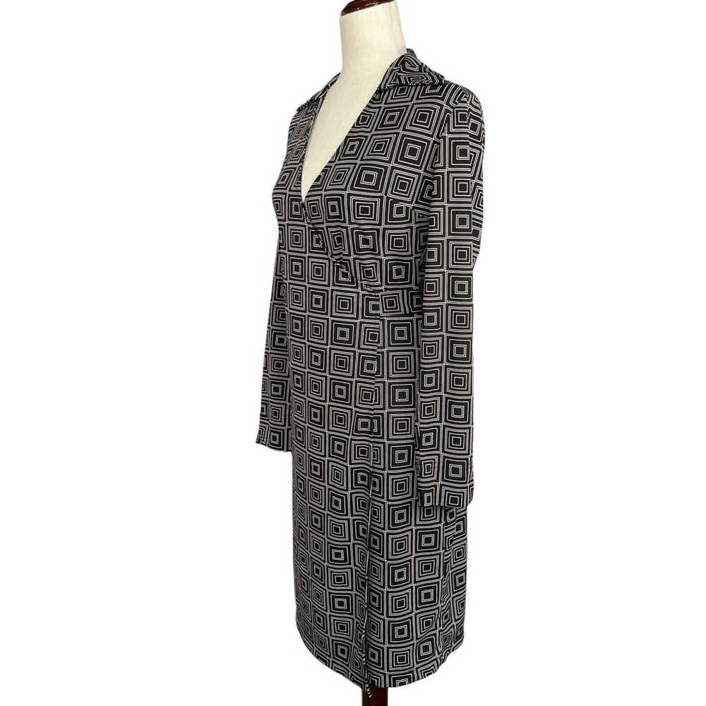 Express Wrap Dress Women Size 3/4 Black Geometric… - image 2