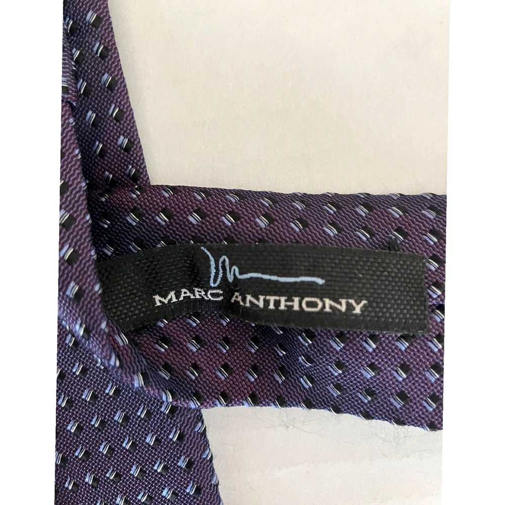 Marcs Elegant Marc Anthony Silk Necktie Featuring… - image 4