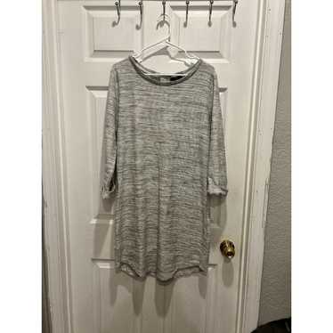 GAP Gray and White Sweater Dress Women’s Size Lar… - image 1