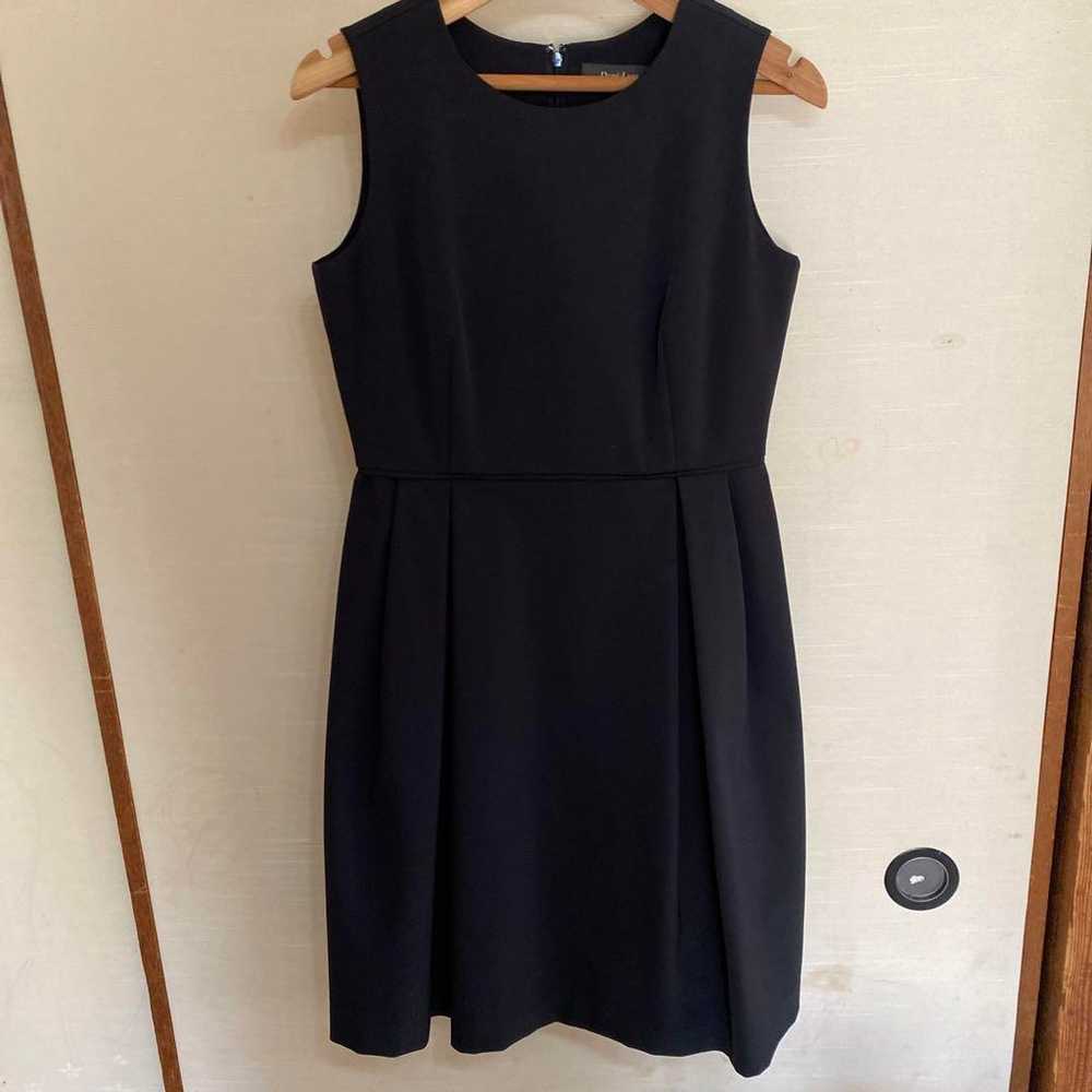 Black sleeveless knee-length dress - image 1