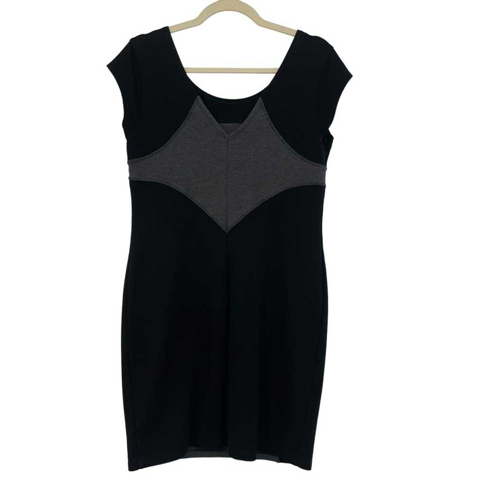 Athleta Illusion Dress Medium Black Gray Fitted C… - image 4