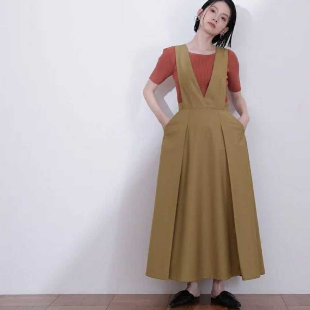 Volume Tuck Flare Dress - image 6