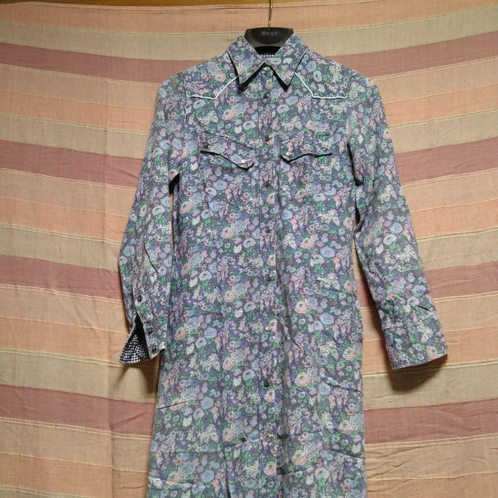 Floral long-sleeved shirt dress - image 1