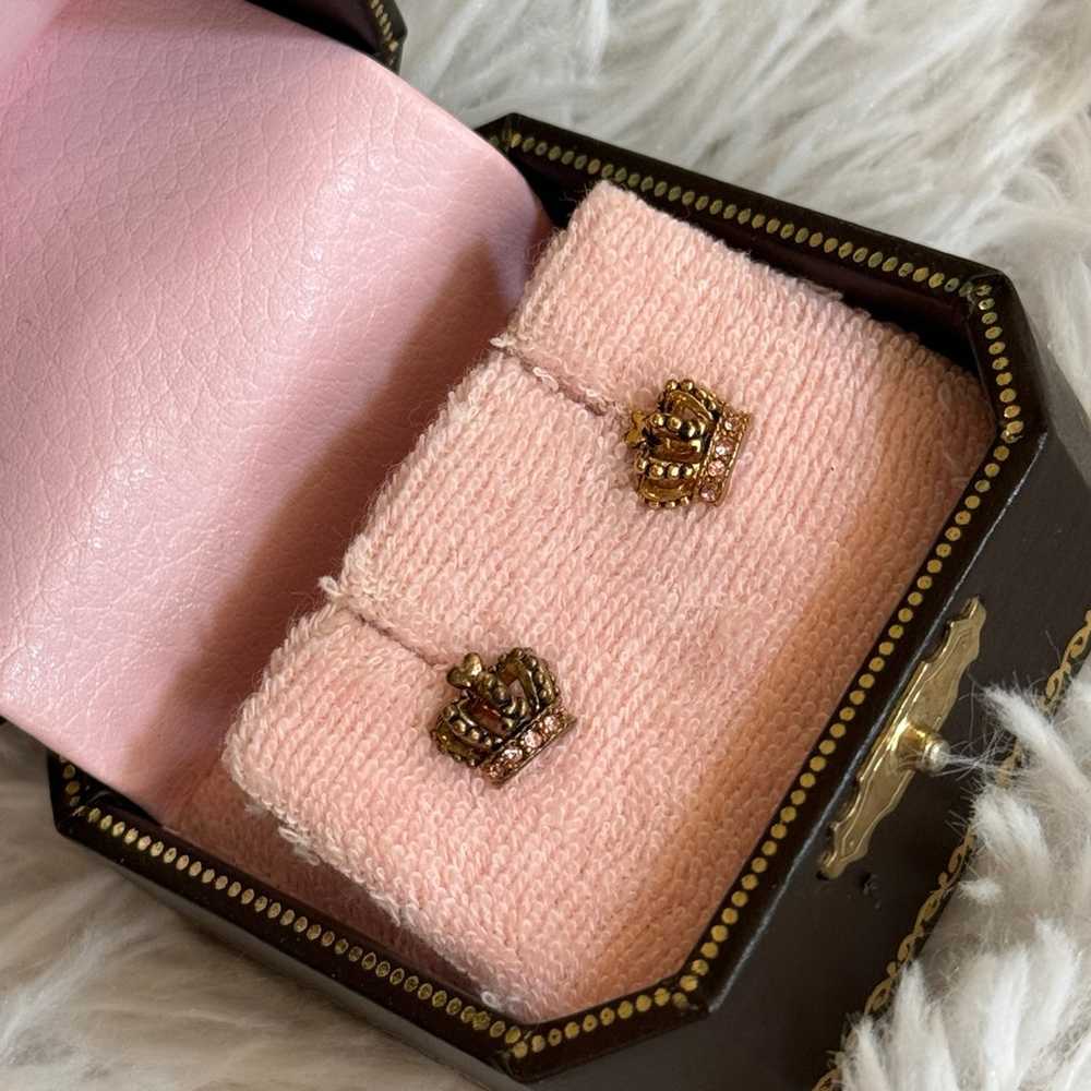 Juicy Couture Vintage Crown Stud Earrings in Box - image 2