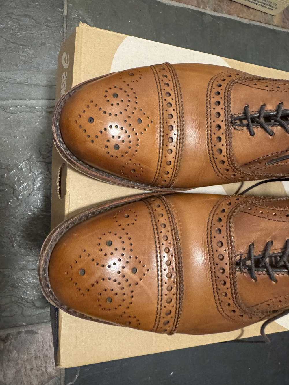 Allen Edmonds Strand walnut color size 9d - image 4