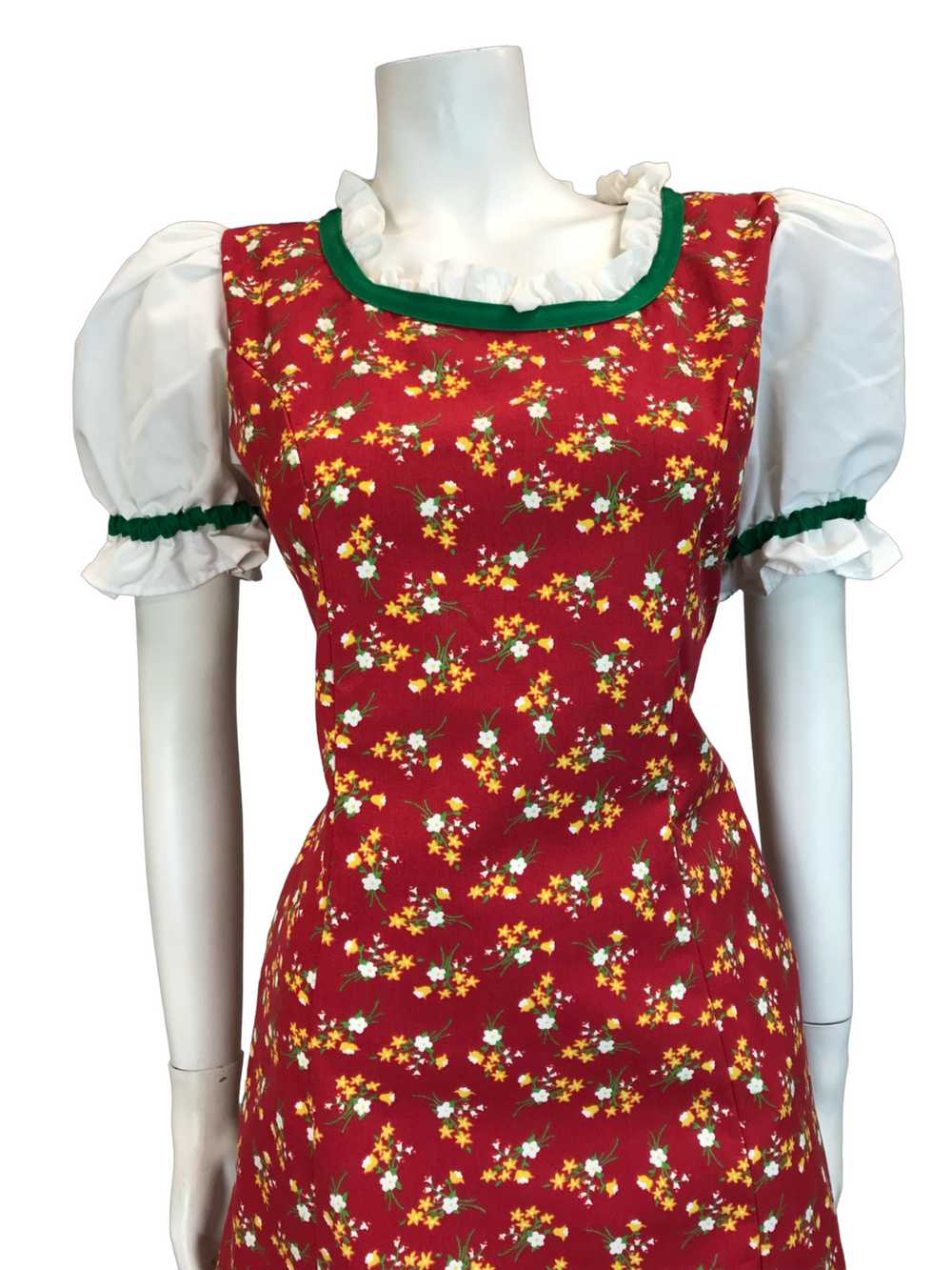 VTG 70S BAVARIAN OKTOBERFEST DIRNDL MINI DRESS RE… - image 3