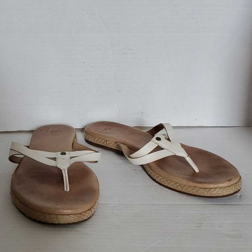 Ugg Ugg Australia Annice Leather Sandals Flip Flo… - image 12