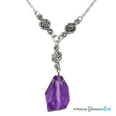 Avon 2013 Vintage Purple Faceted Y Necklace NIB