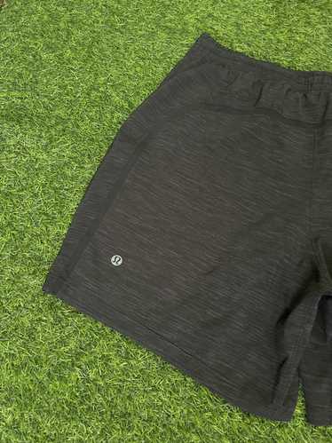 Lululemon LULU LEMON ATHLETIC SHORTS