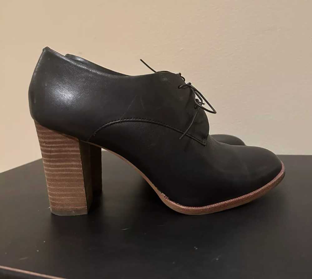 Madewell Bette Black Leather Oxford Heels (6) |… - image 5