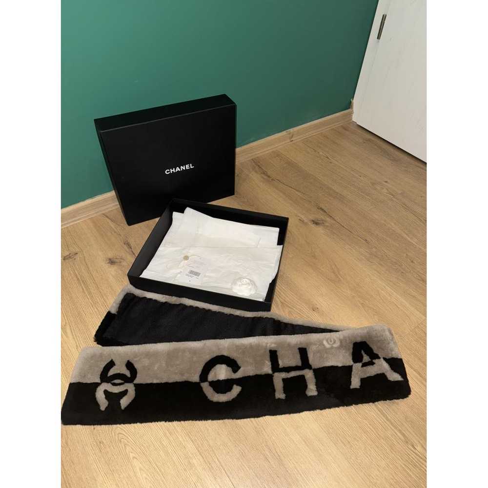 Chanel Shearling scarf - image 2