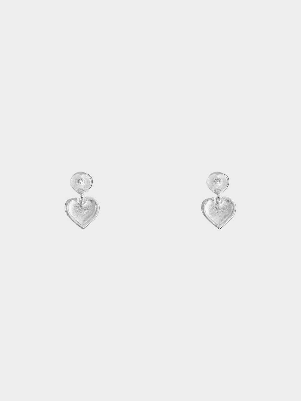 Chanel 2023 Silver CC Rhinestone and Pearl Heart … - image 2