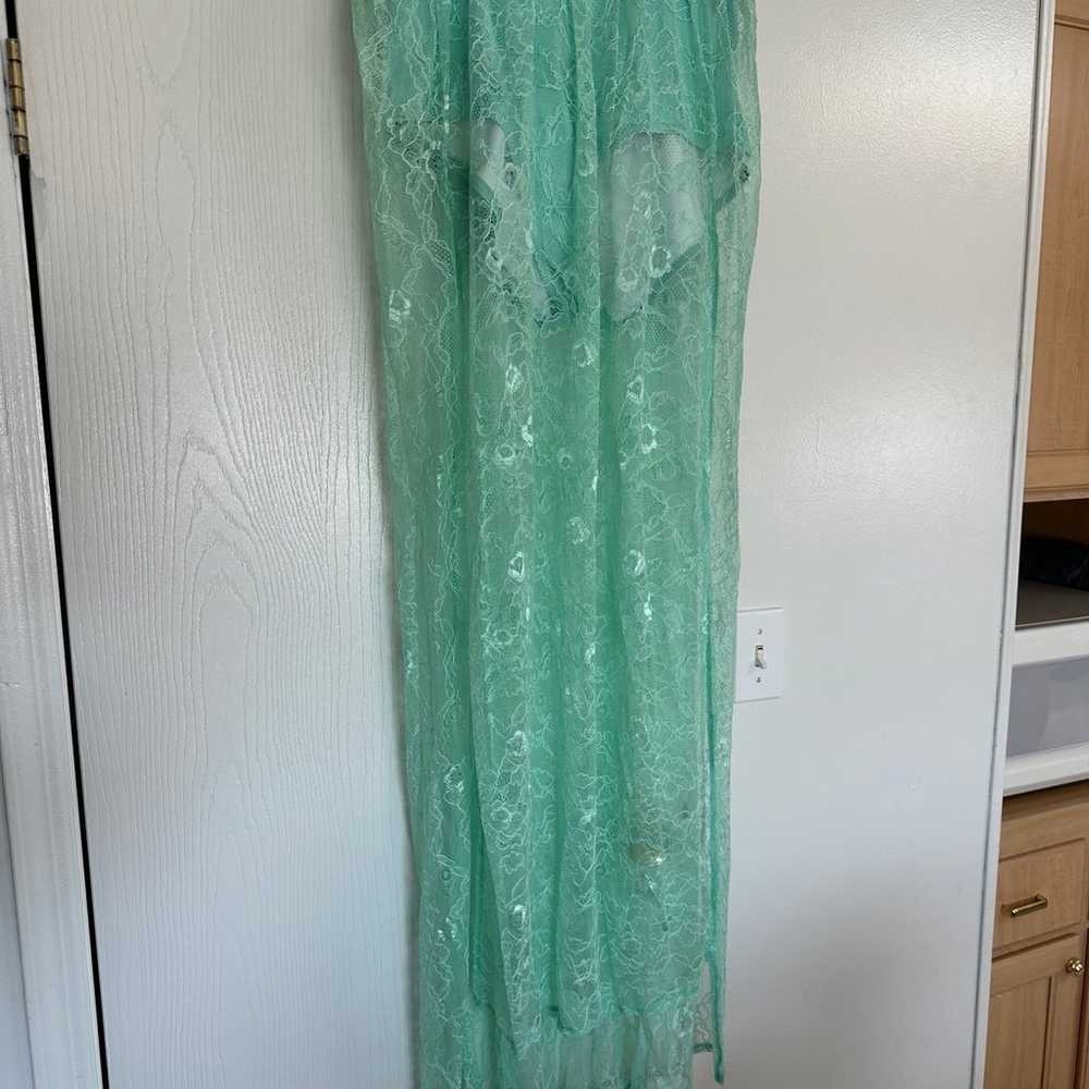 Blackmilk clothing mint split skirt BNWOT size XL… - image 2