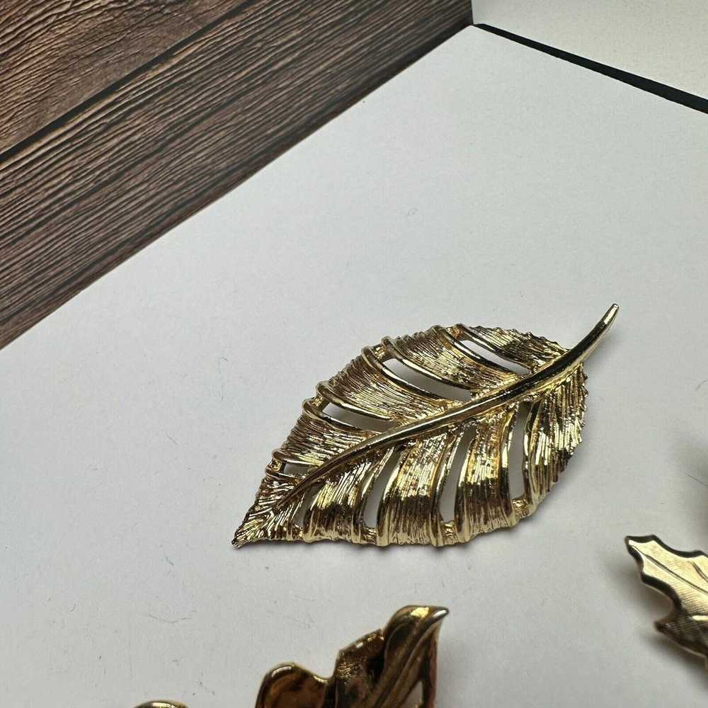 Lot Of 4 Leaf Gold Tone Brooch Pin Autumn Fall Le… - image 2