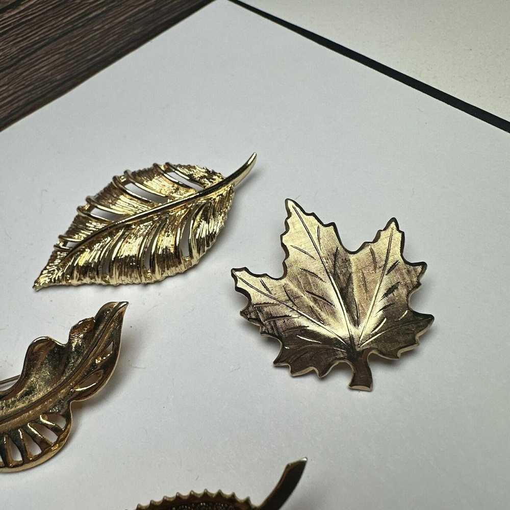 Lot Of 4 Leaf Gold Tone Brooch Pin Autumn Fall Le… - image 3