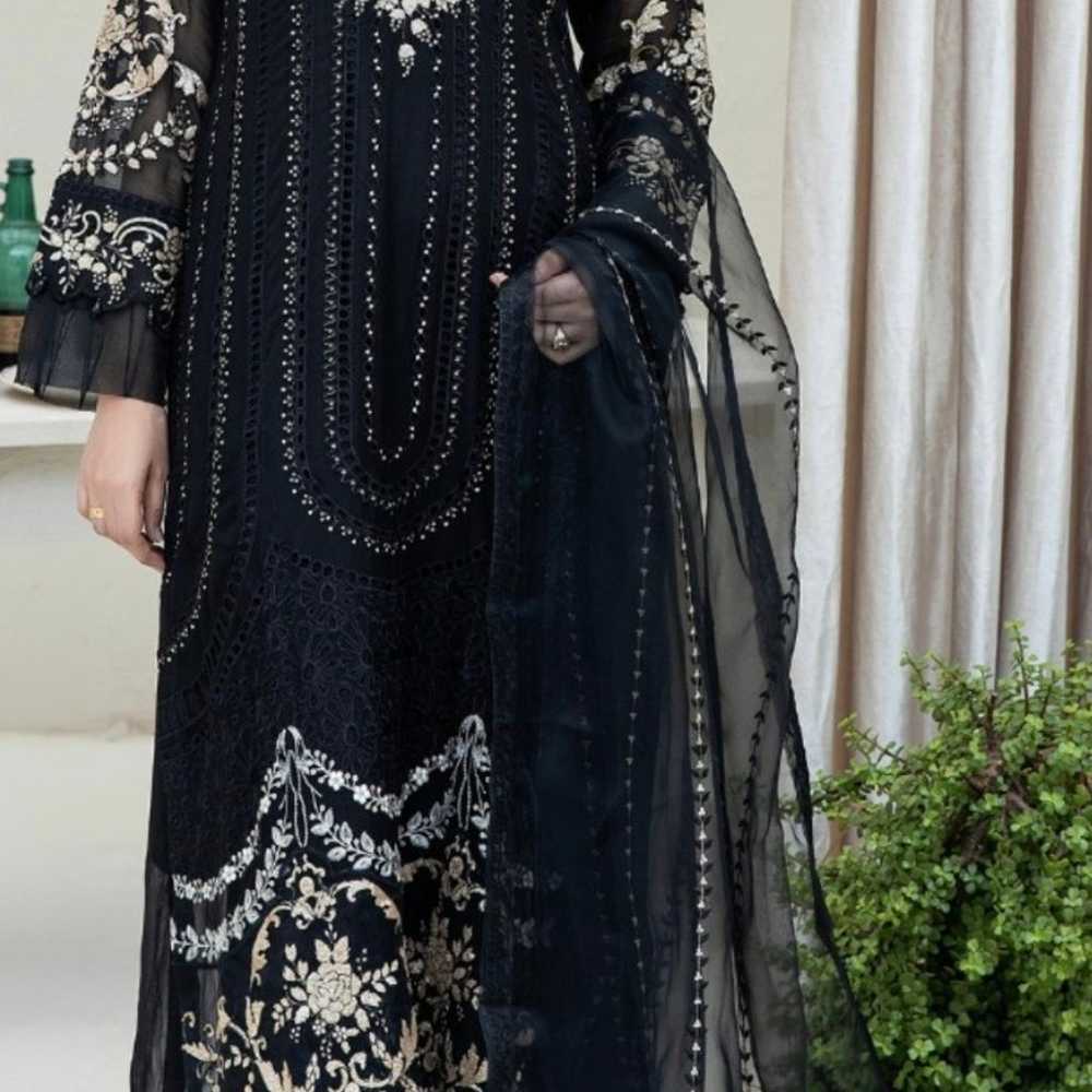 Pakistani 3pc chiffon suit - image 2