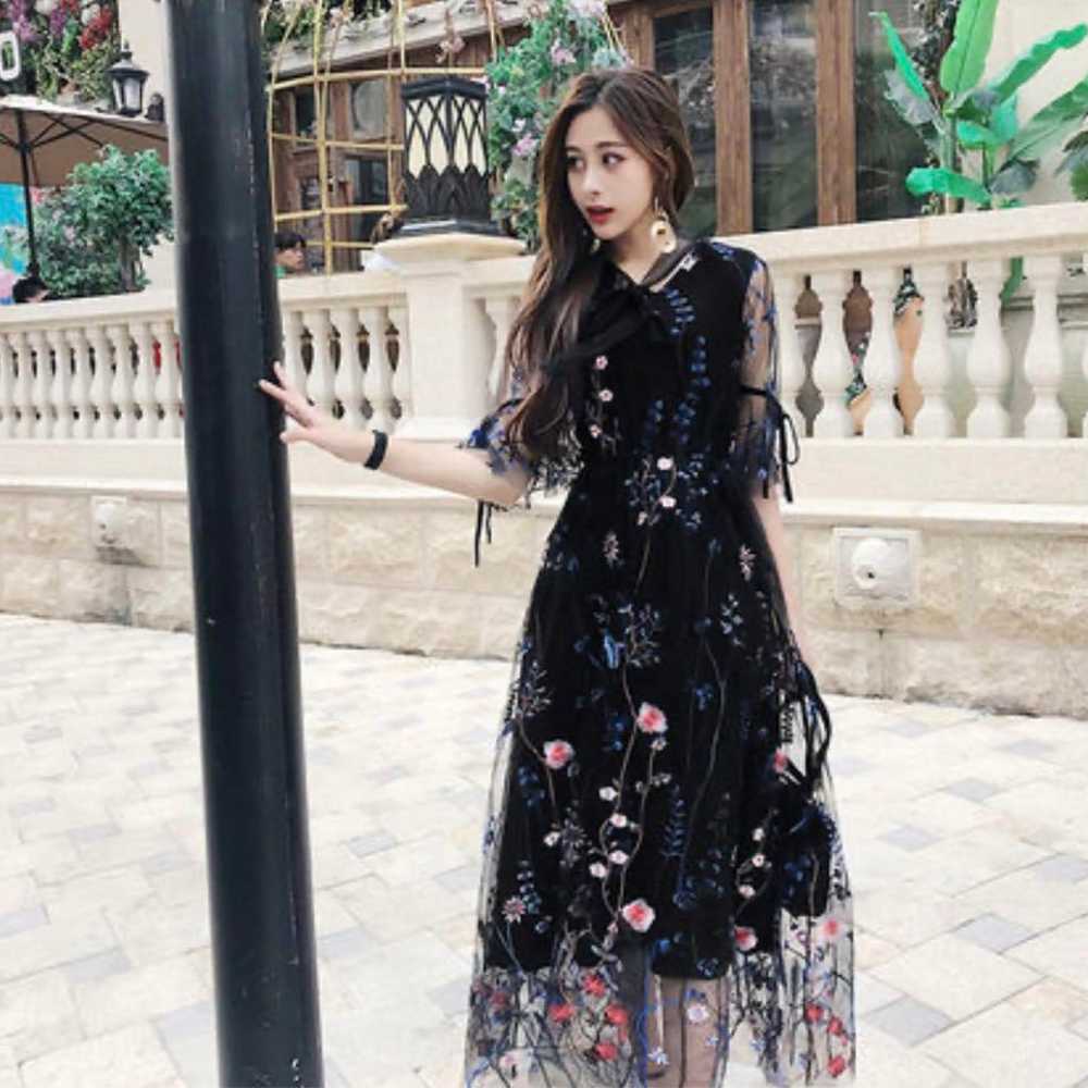 Black long shirt dress with flower pattern embroi… - image 4